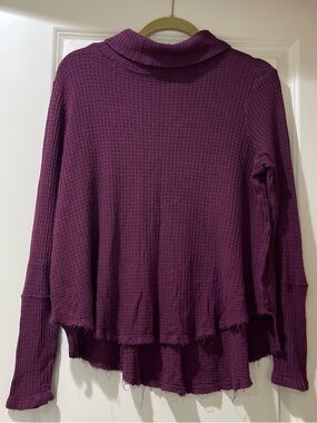 Me to We Textured Knit Top in Deep Plum